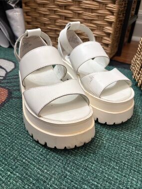 Windsor Smith White Chunky Platform Sandals
